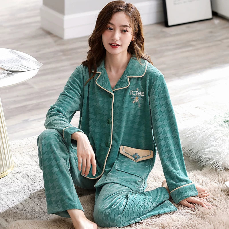 Flannel Middle-Aged Mom Winter Women's Pajamas